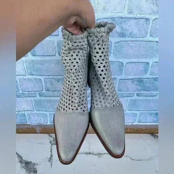 FREE PEOPLE  IN THE LOOP WOVEN BOOTS SIZE 41/ 10.5 - Picture 5 of 12